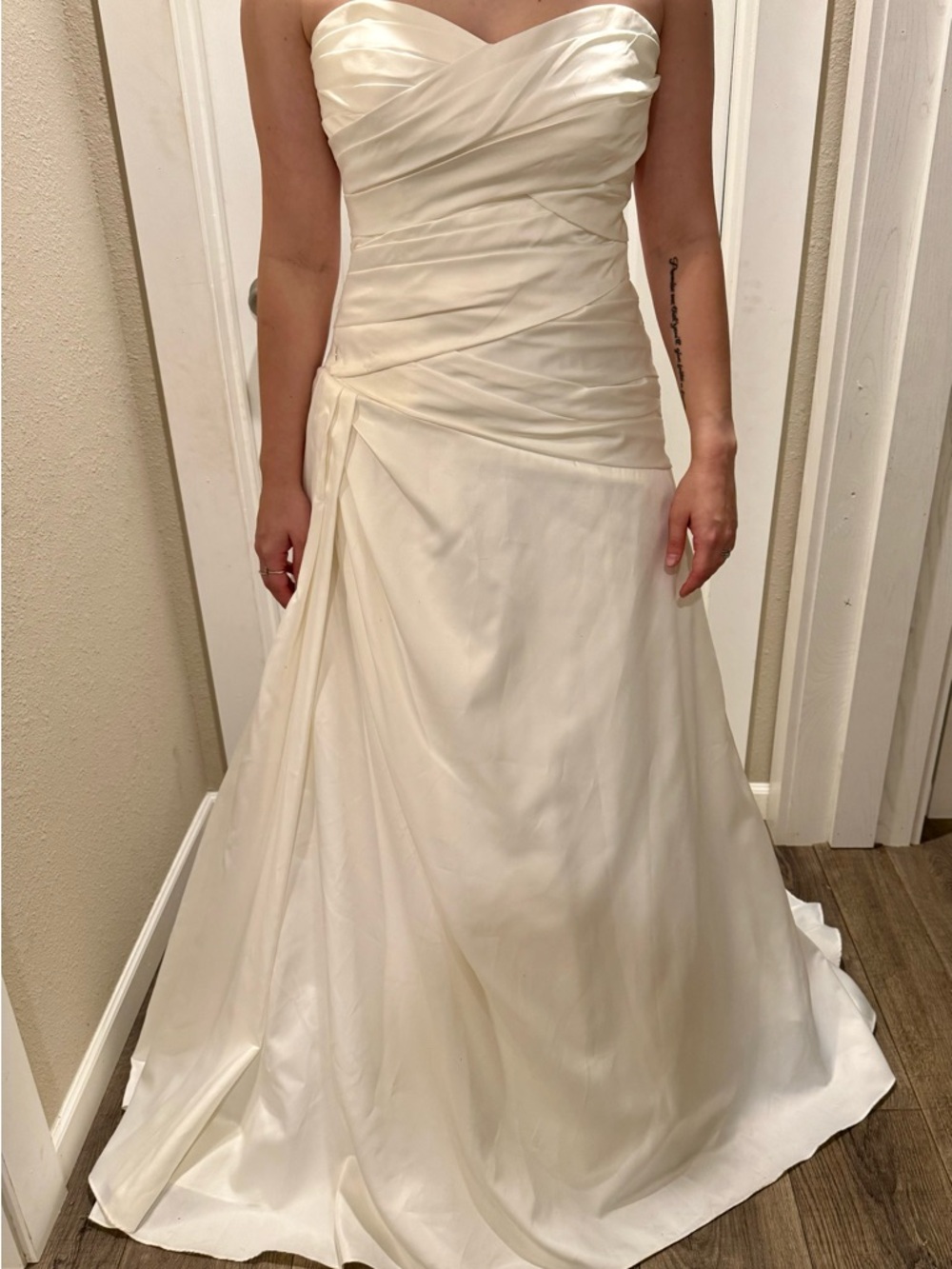 David's Bridal Strapless Ivory Ruched Satin Gown - Picture 4 of 4